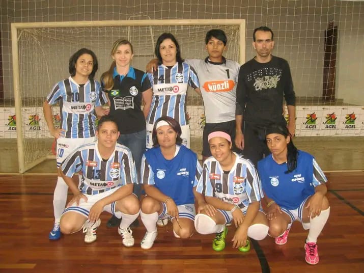 Capa do álbum JOGO AMISTOSO